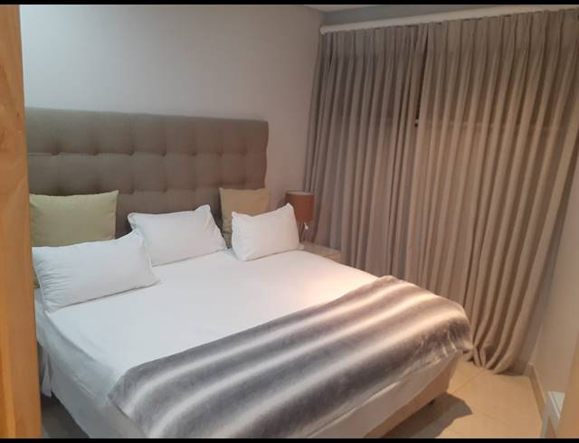 2 BEDROOM APARTMENT FOR SALE IN UMHLANGA CENTRAL